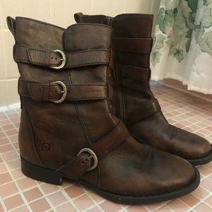 Born brown leather fall boots size 8.5 womens